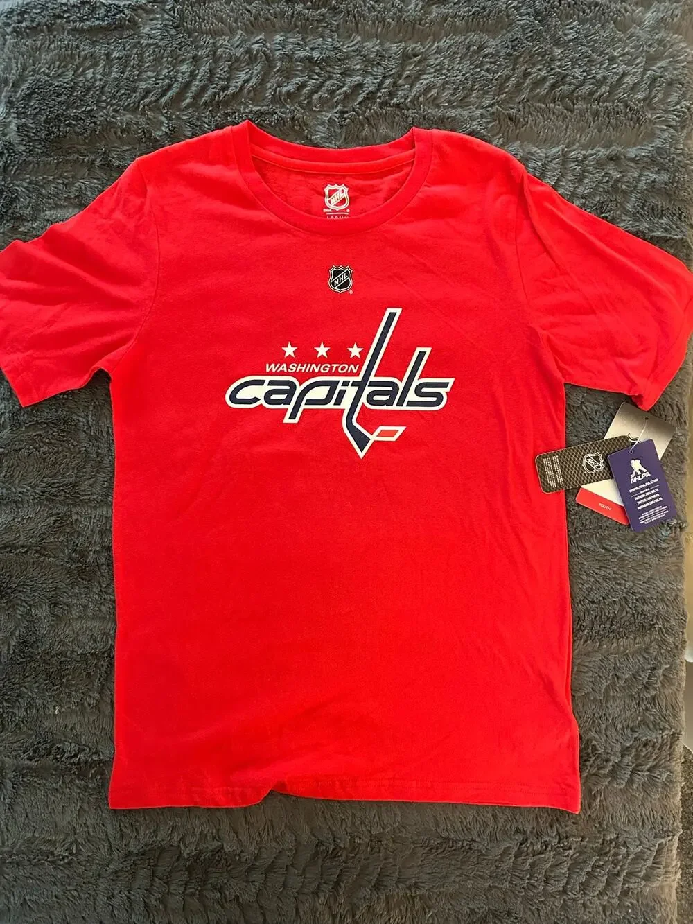 Washington Capitals Oshie #77 NHL Youth Large Red T-Shirt (NWT)